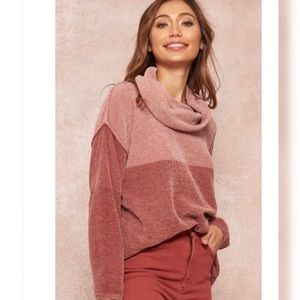 Last Chance/ Few Left - Astranita • Pink \ Mauve Cowl Neck Sweater